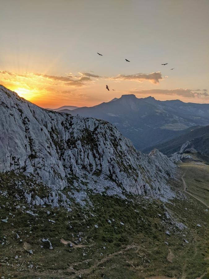 Apartamento Olmares Picos De Europa - 4 Personas Lomeña Kültér fotó